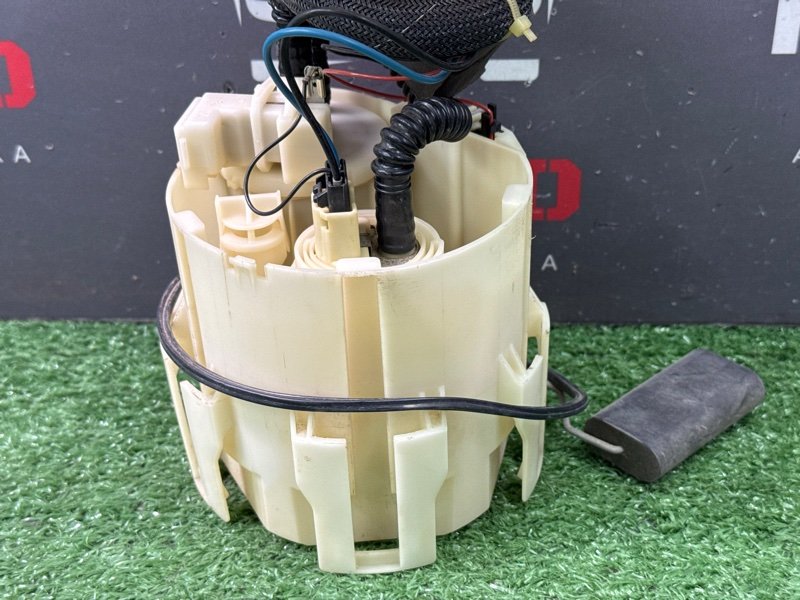 Топливный насос Opel Zafira