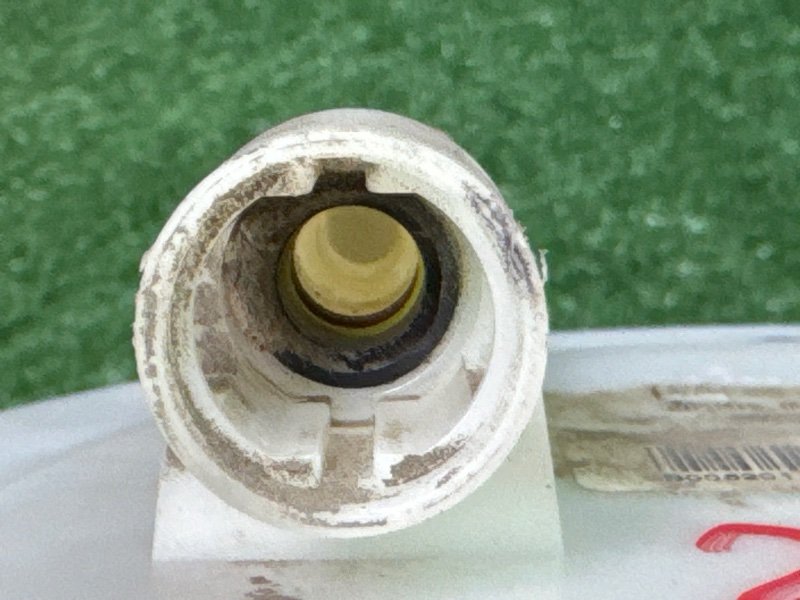 Топливный насос Opel Zafira