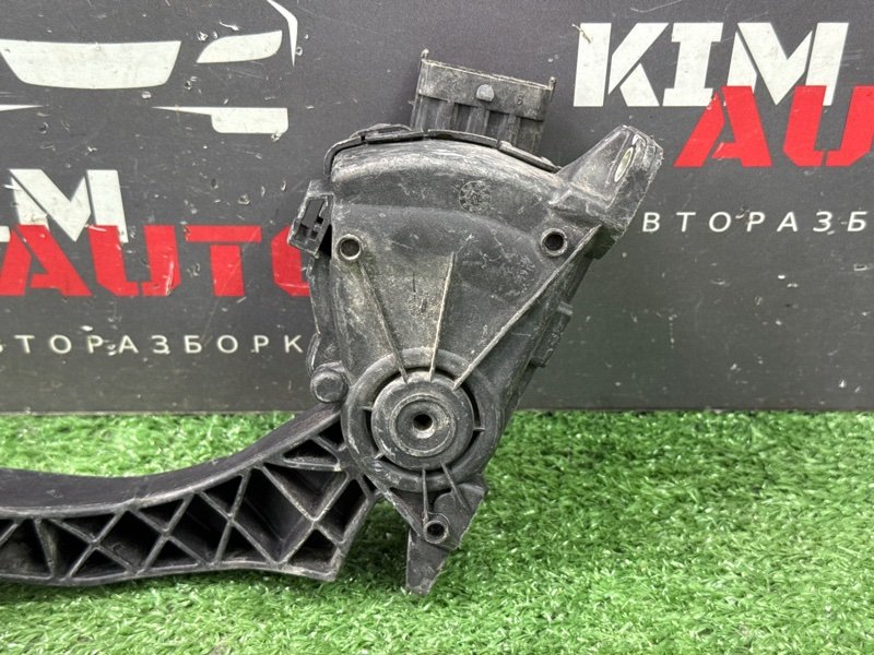 Педаль газа Fiat Albea
