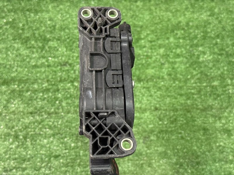 Педаль газа Fiat Albea