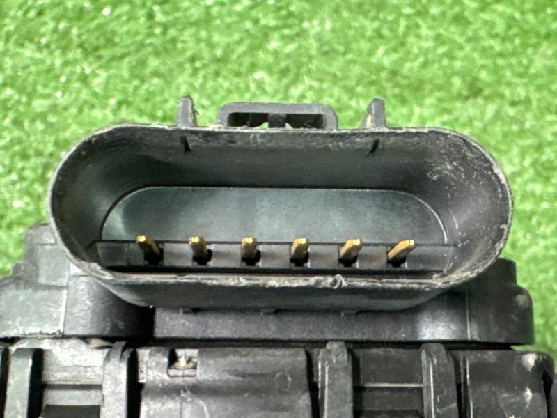 Педаль газа электронная Ford Fusion