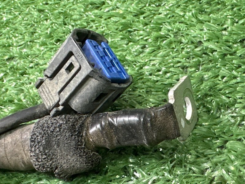 Клемма Аккумулятора Плюсовая Hyundai i30 GD