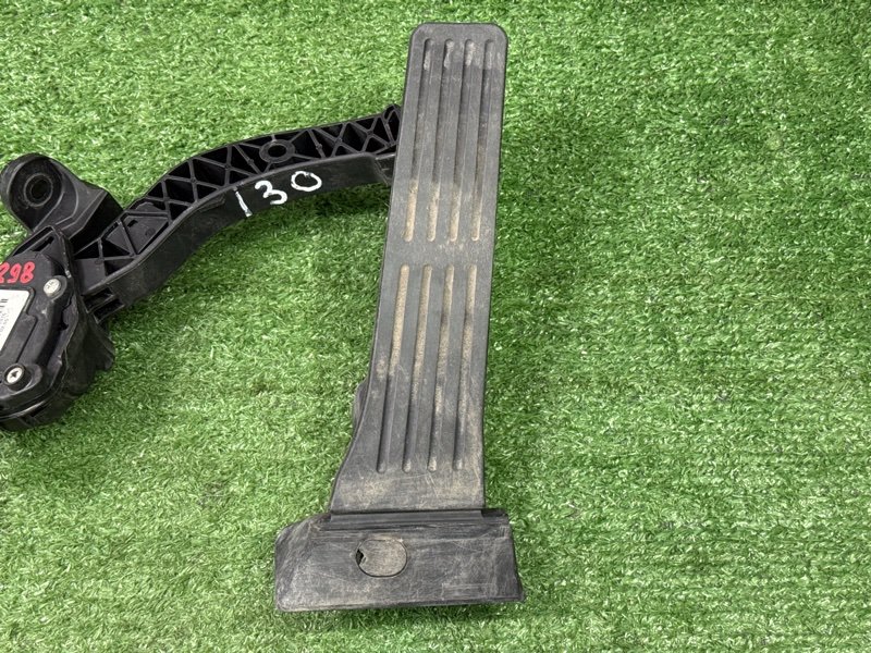 Педаль газа Hyundai i30