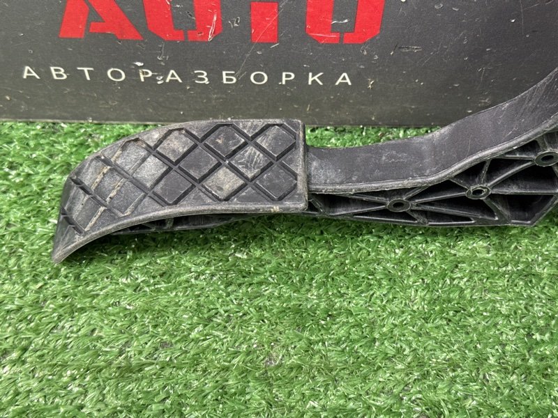 Педаль газа Volkswagen Polo