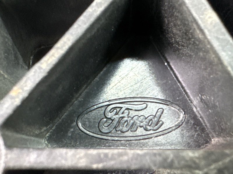 Педаль газа Ford Fusion