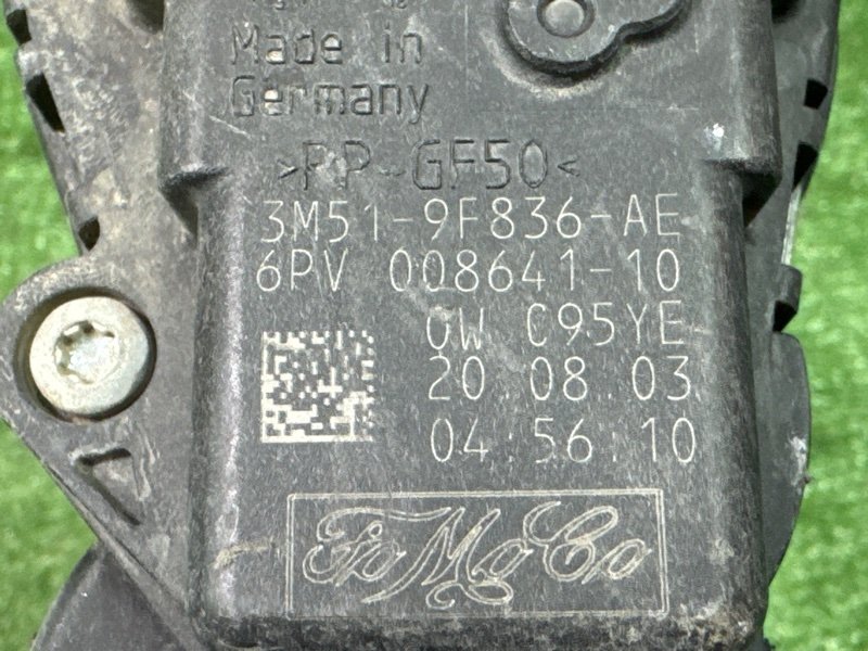Педаль газа Ford C-Max