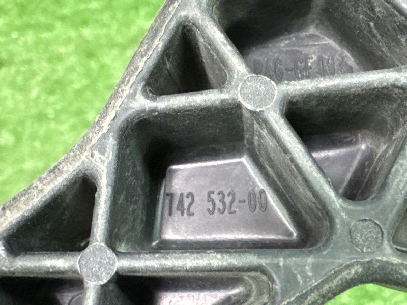 Педаль газа Ford C-Max