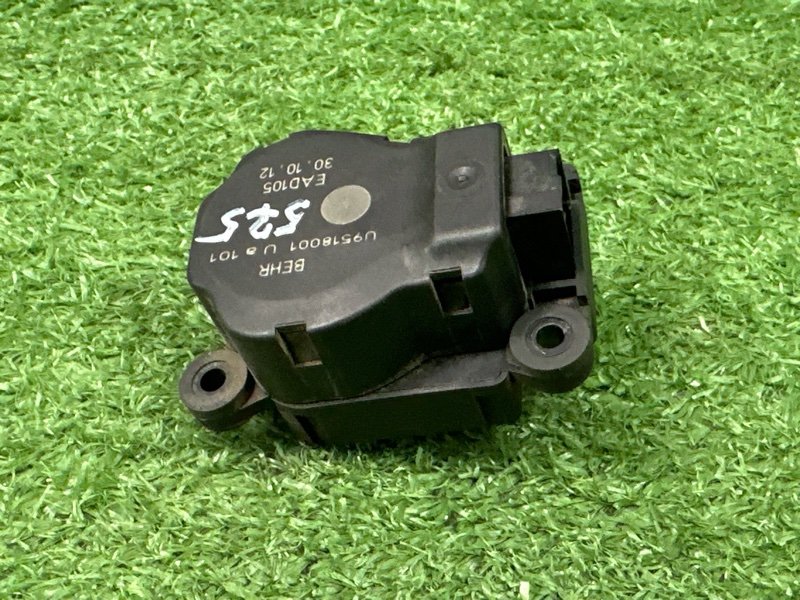 Сервопривод заслонки печки Opel Astra J