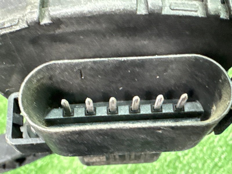 Педаль газа Ford Focus 2