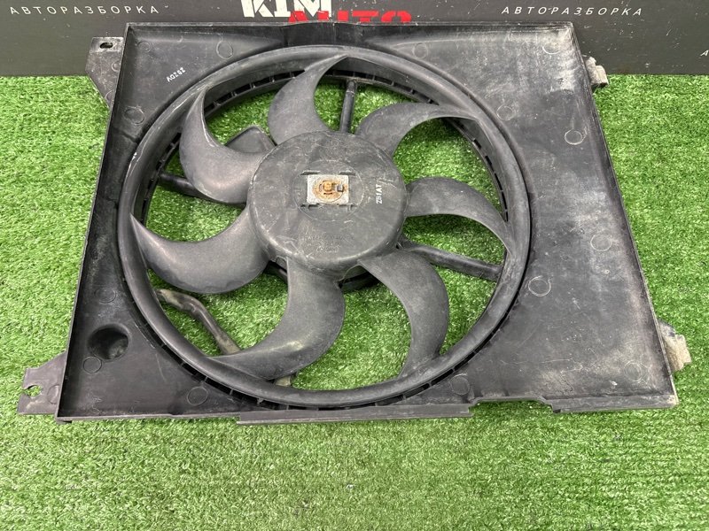 Вентилятор охлаждения радиатора Hyundai Sonata 4