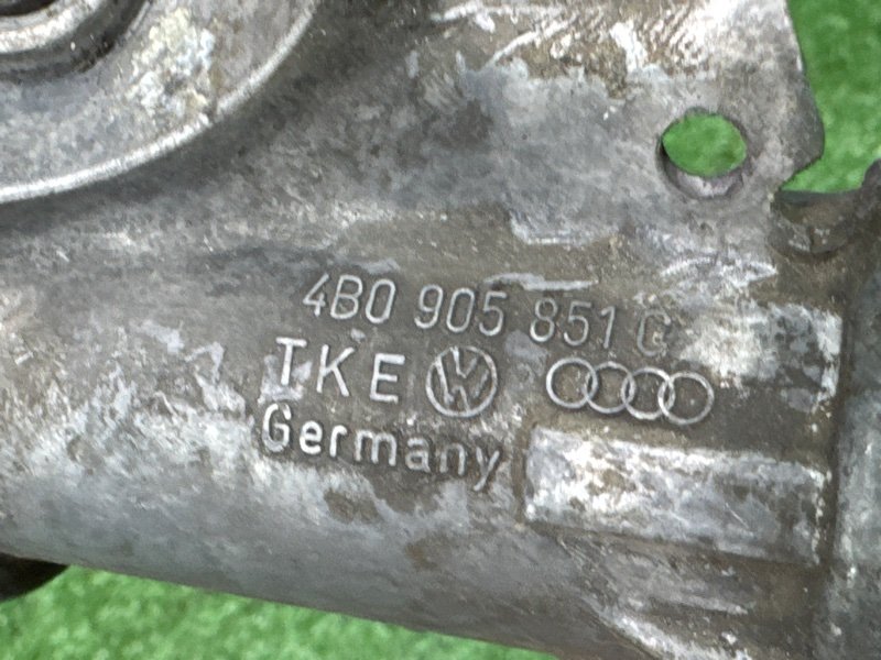 Замок зажигания с ключом Skoda Octavia A4