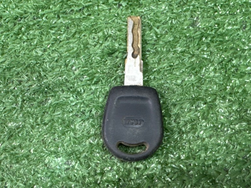 Замок зажигания с ключом Skoda Octavia A4