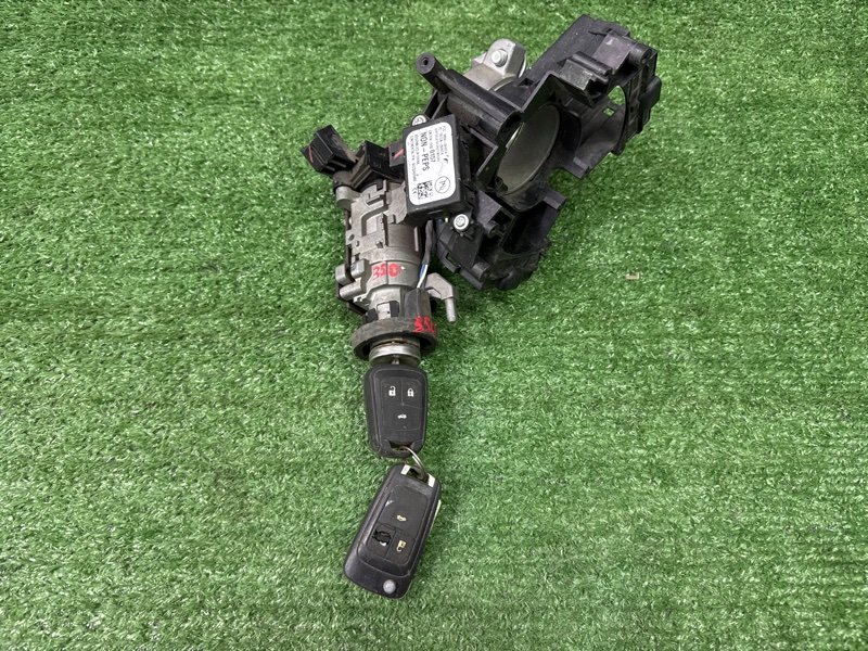 Замок зажигания с ключом Opel Astra J