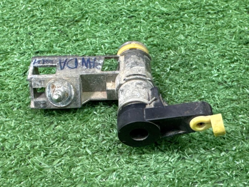 Личинка замка двери с ключом Fiat Panda