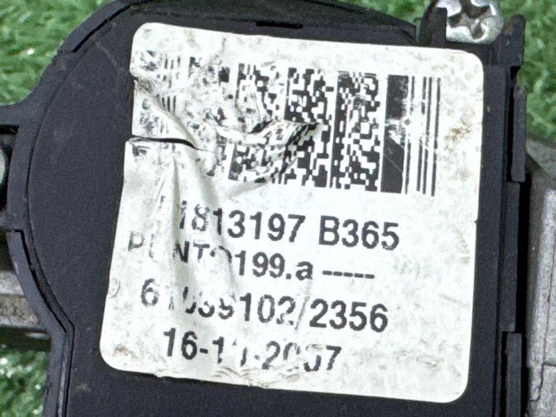 Замок зажигания с ключом Fiat Punto