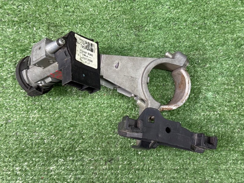 Замок зажигания с ключом Fiat Punto