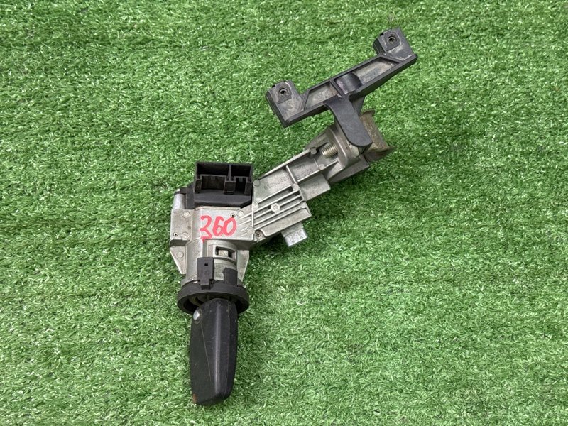 Замок зажигания с ключом Fiat Punto