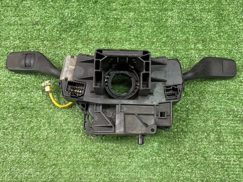 Блок подрулевых переключателей (гитара) Ford Focus 2