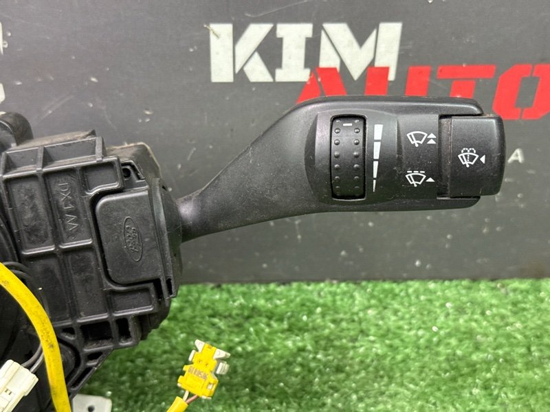 Блок подрулевых переключателей (гитара) Ford Focus 2