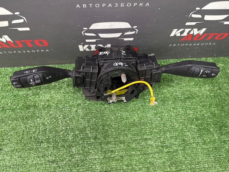 Блок подрулевых переключателей (гитара) Ford Focus 2 HB