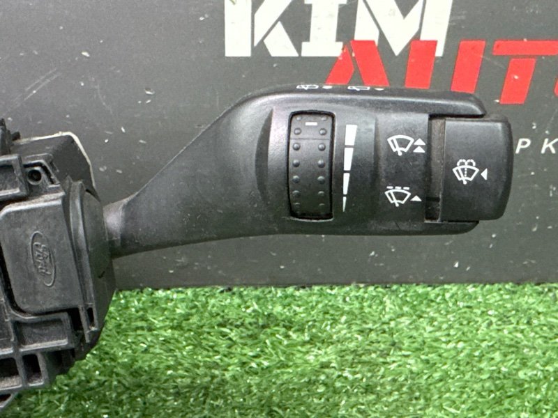 Блок подрулевых переключателей (гитара) Ford Focus 2 HB