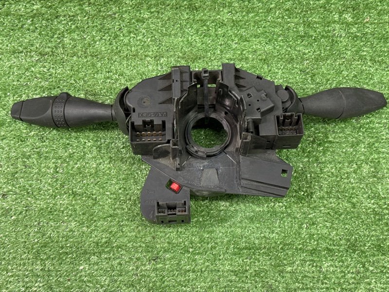 Блок подрулевых переключателей (гитара) Ford Fusion