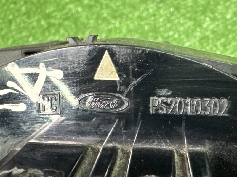 Блок подрулевых переключателей (гитара) Ford Fiesta