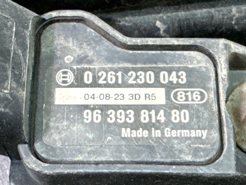 Коллектор впускной Peugeot 307