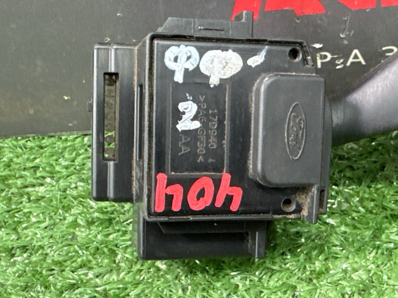 Подрулевой переключатель дворников Ford Focus 2 HB