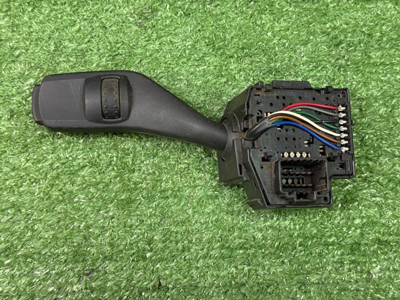 Подрулевой переключатель дворников Ford Focus 2 HB