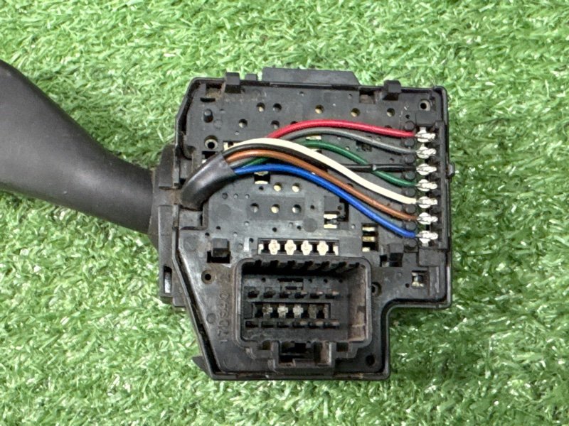 Подрулевой переключатель дворников Ford Focus 2 HB