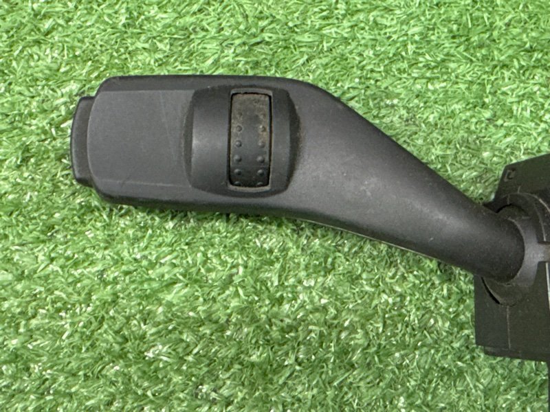 Подрулевой переключатель дворников Ford Focus 2 HB