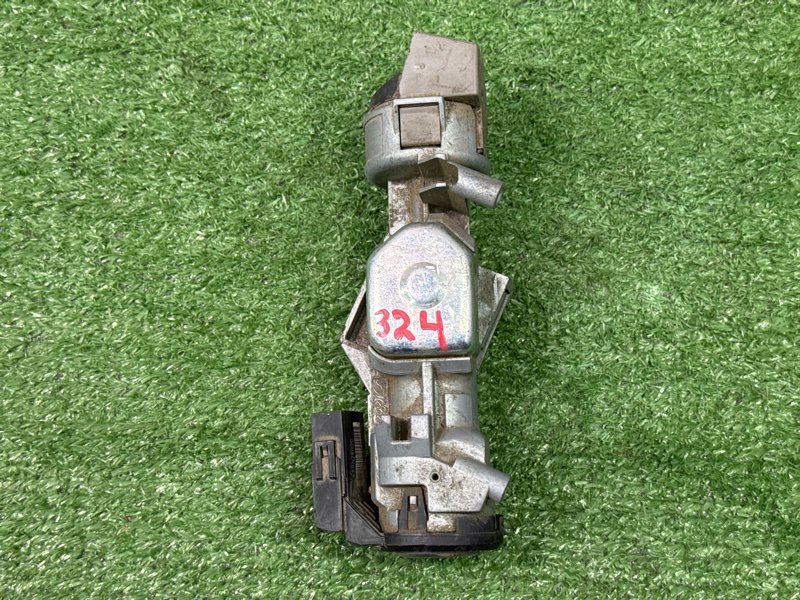 Замок зажигания с ключом Ford Focus 2