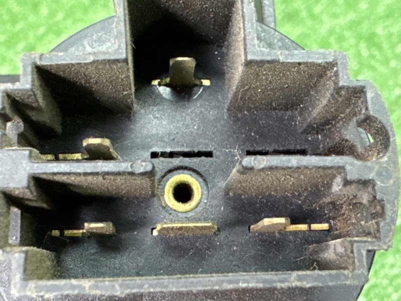 Замок зажигания с ключом Fiat Albea