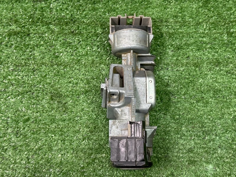 Замок зажигания с ключом Ford Focus 2