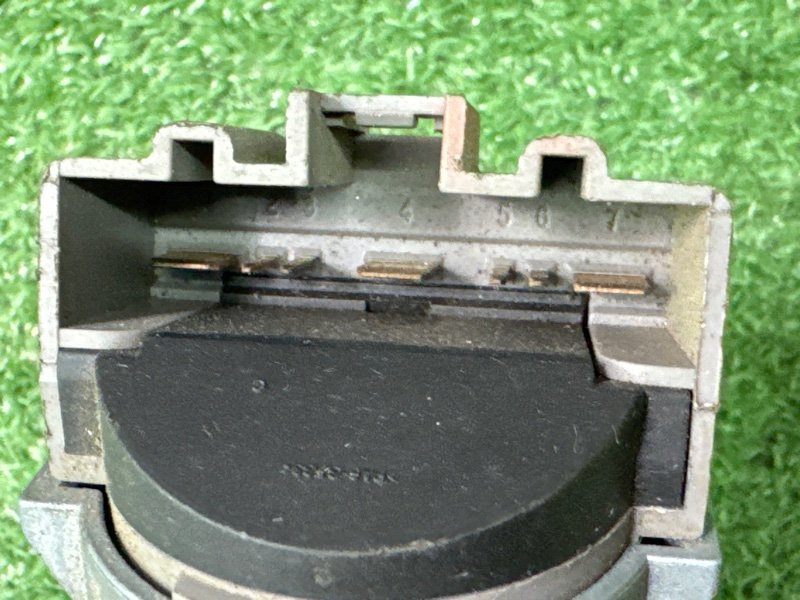 Замок зажигания с ключом Ford Focus 2