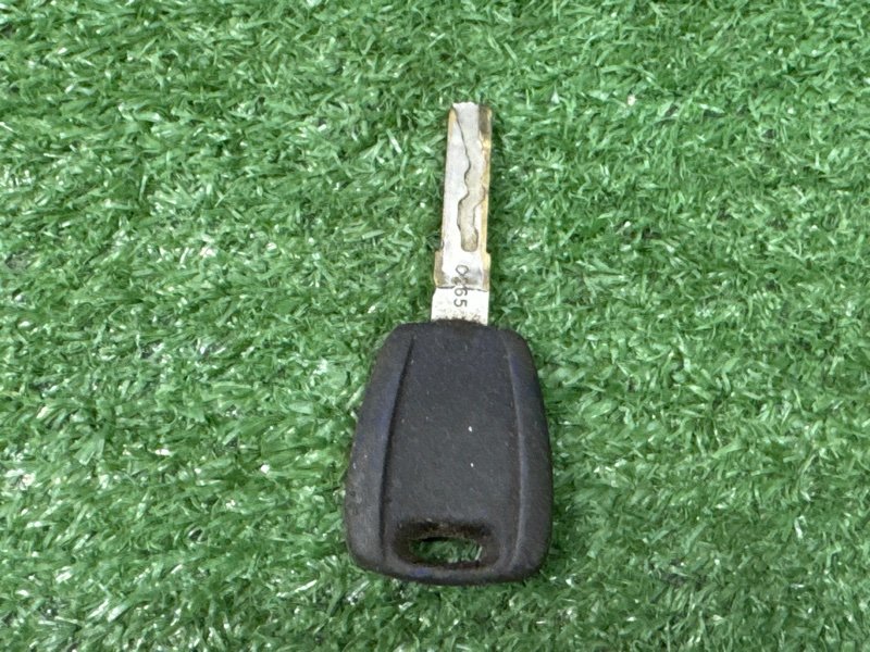 Замок зажигания с ключом Fiat Albea