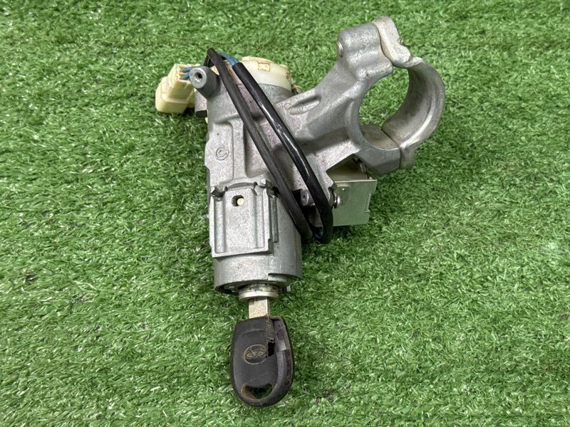 Замок зажигания с ключом Vortex Estina