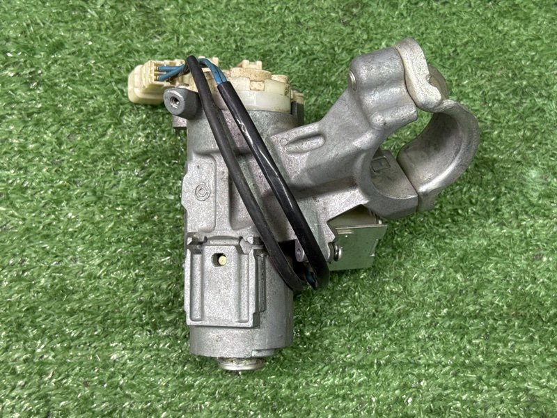 Замок зажигания с ключом Vortex Estina