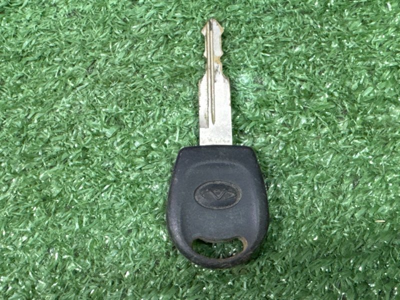 Замок зажигания с ключом Vortex Estina