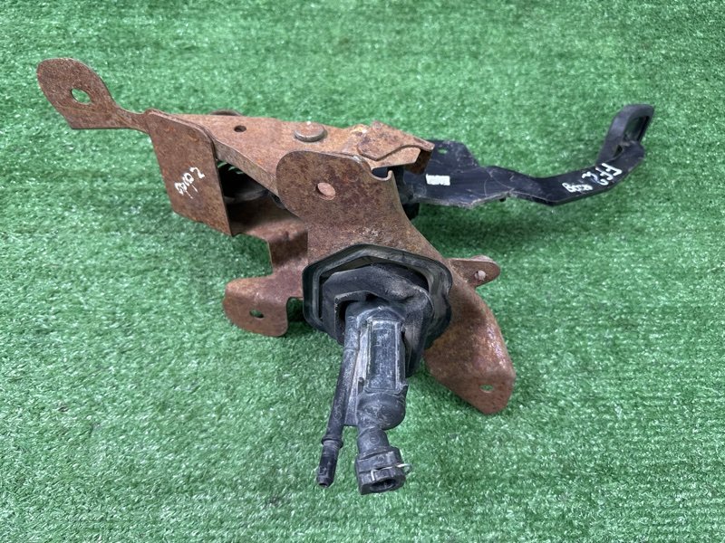 Педаль сцепления Ford Focus 2