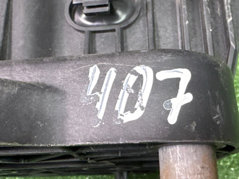 Педаль тормоза Peugeot 407