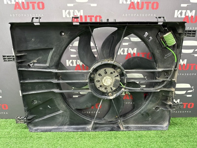 Вентилятор охлаждения радиатора Opel Astra J