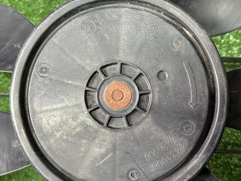 Вентилятор охлаждения радиатора Opel Astra J