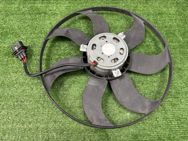 Вентилятор охлаждения радиатора Volkswagen Polo 5