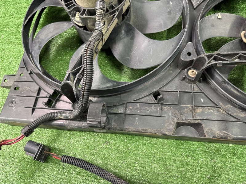 Кассета радиаторов с вентилятором Skoda Octavia A4