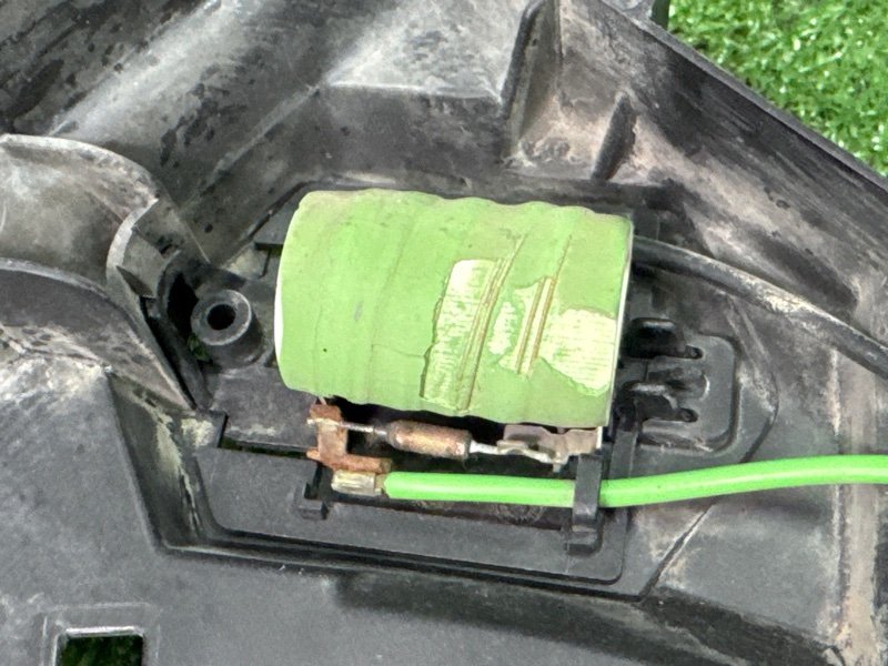 Вентилятор охлаждения радиатора Opel Astra J