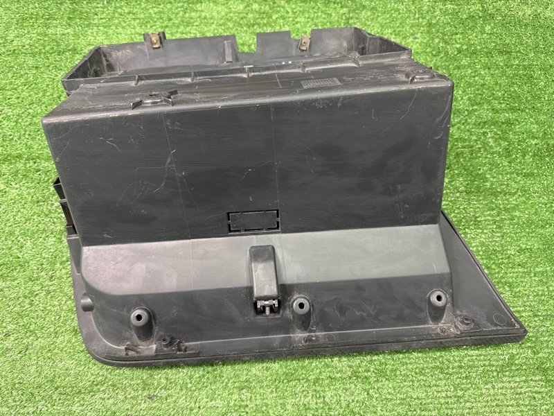 Бардачок SEAT ALTEA