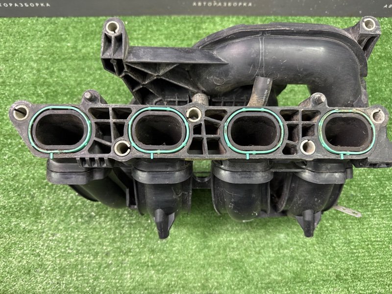 Коллектор впускной Ford Focus 2