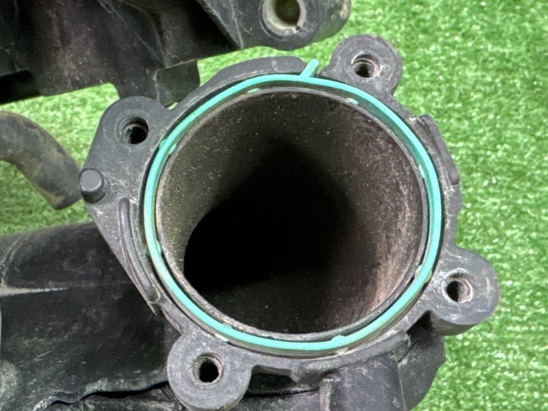 Коллектор впускной Ford Focus 2